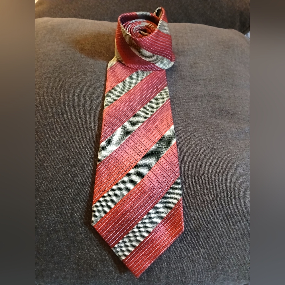 Umberto Frasi Black Red Stripped Hand Made Neck Tie (080525D)